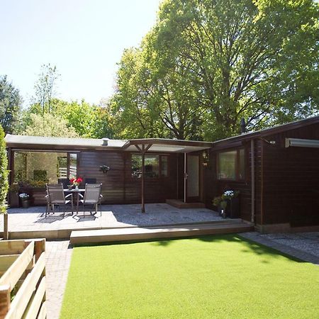 푸텐 Relaxed Verblijf In Chalet Op De Veluwe 빌라 외부 사진